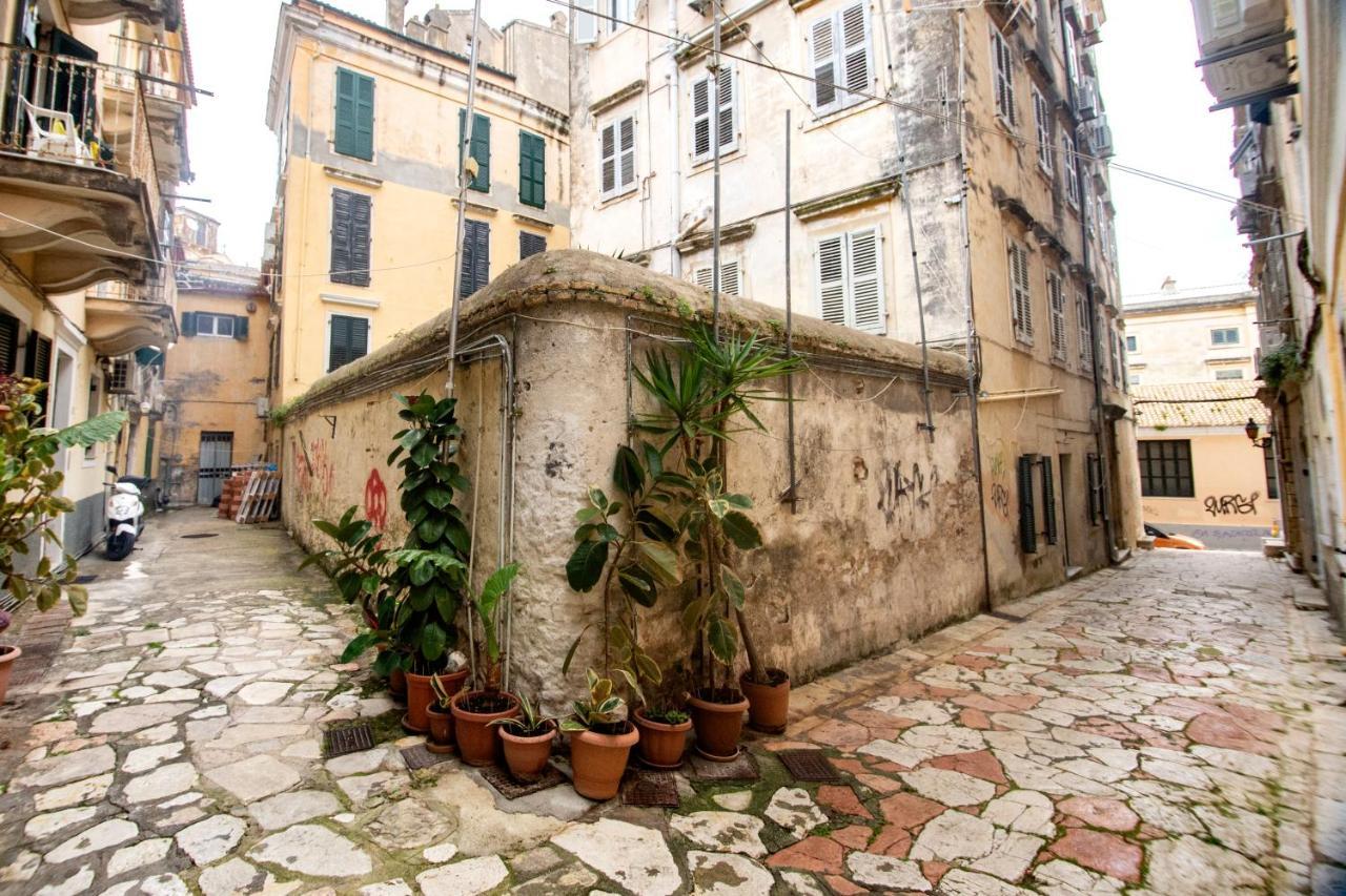 Cute studio in Corfu town *