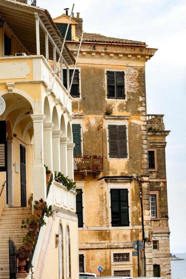 Summer Me - Luxury Suites And Apartments